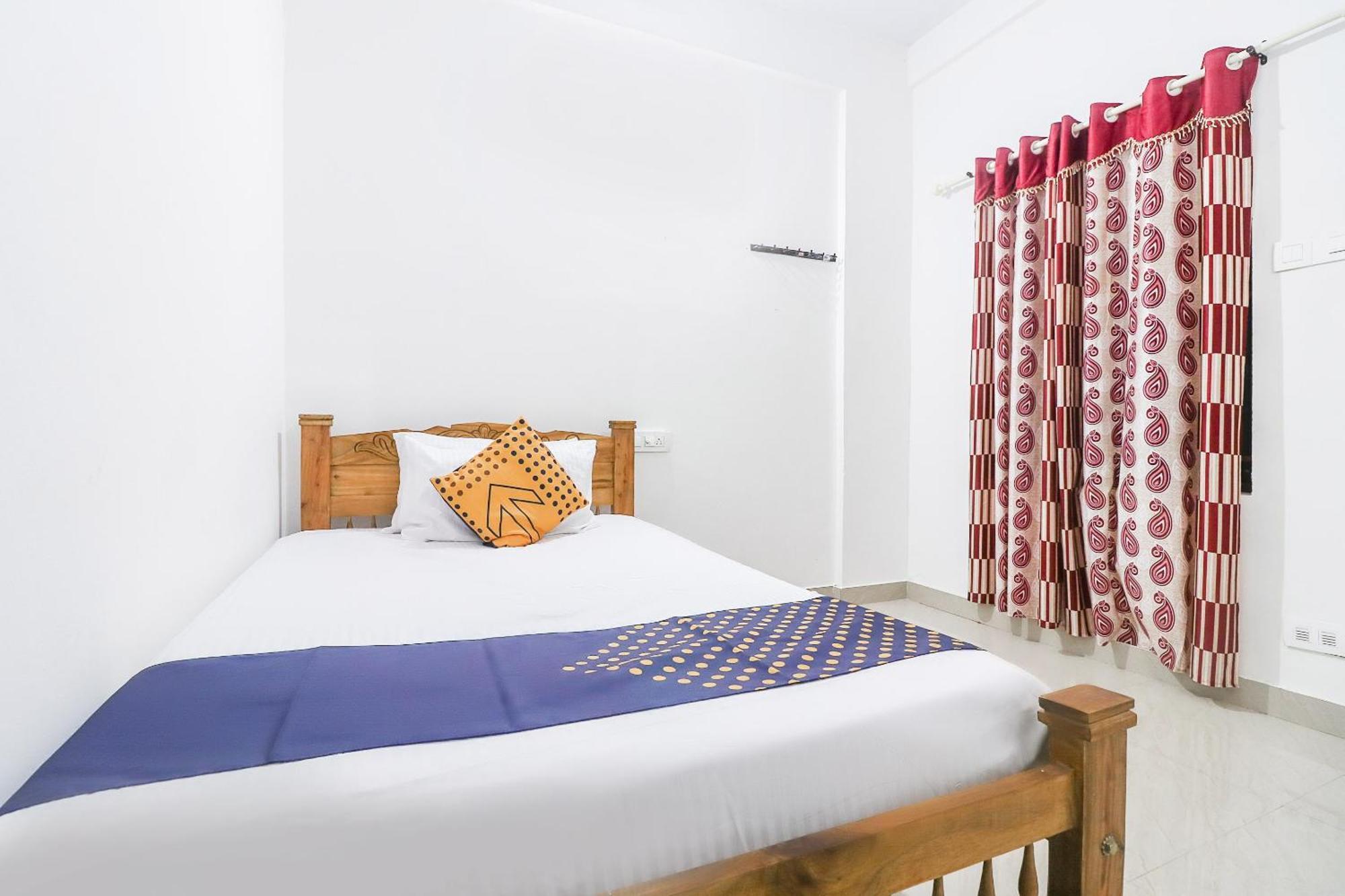 Spot On Rohini Inn Kadampuzha Kottakkal Exterior photo