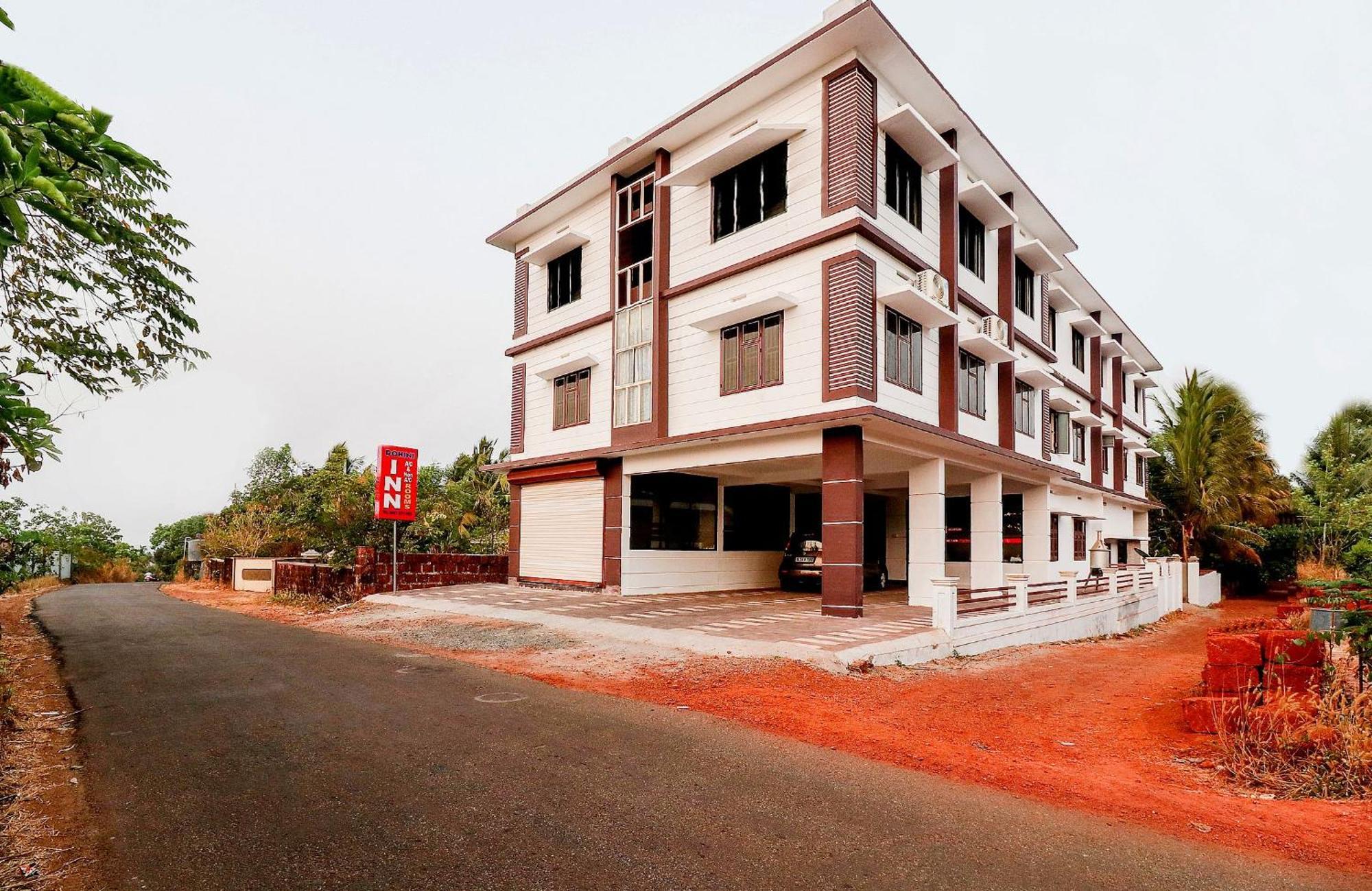 Spot On Rohini Inn Kadampuzha Kottakkal Exterior photo