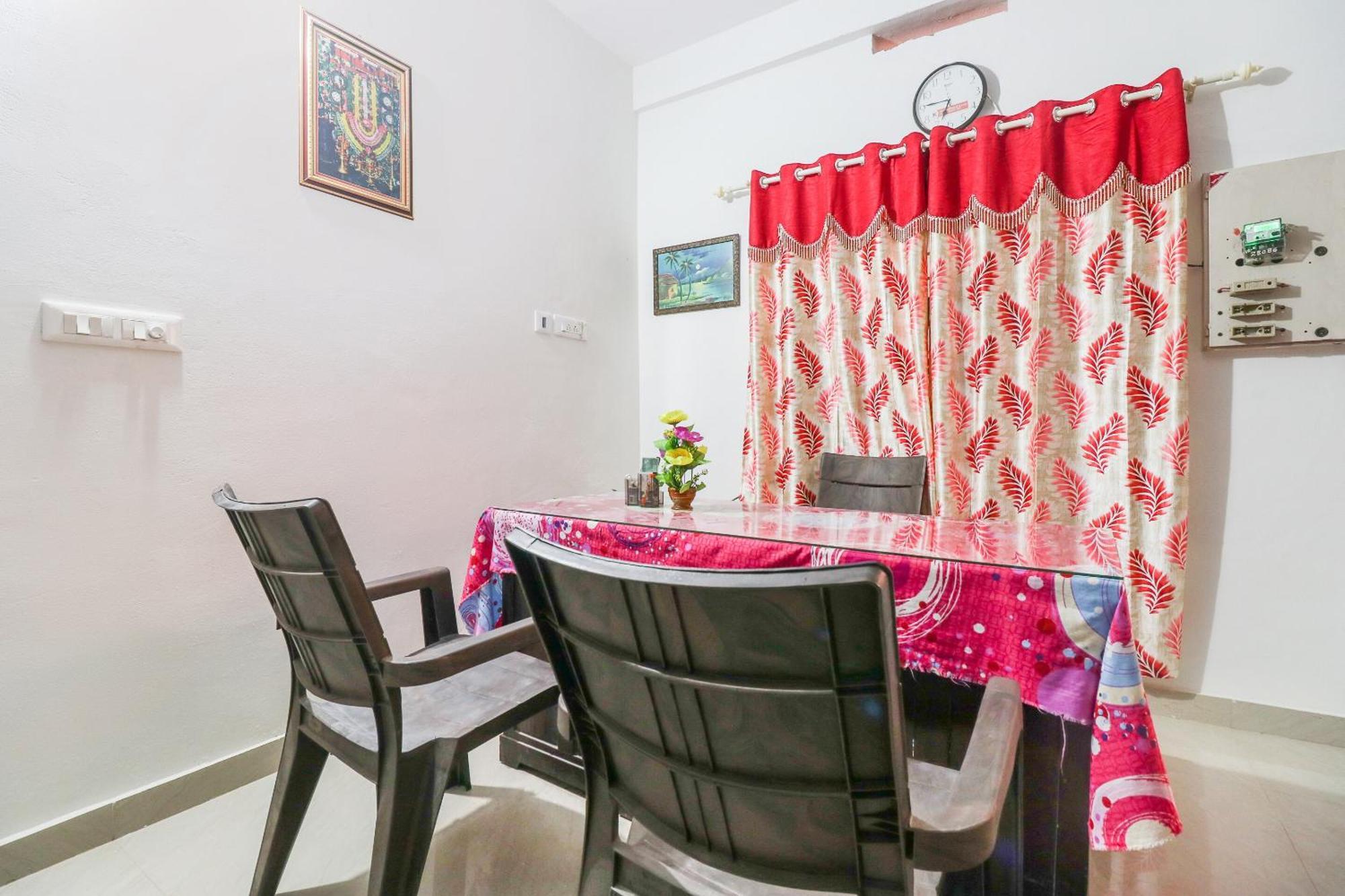 Spot On Rohini Inn Kadampuzha Kottakkal Exterior photo
